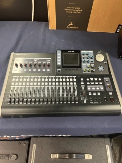 Tascam - DP-24SD